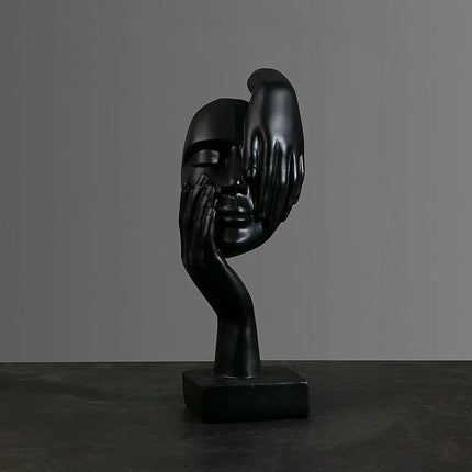 Statue abstraite en résine nordique