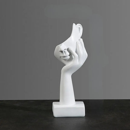 Statue abstraite en résine nordique