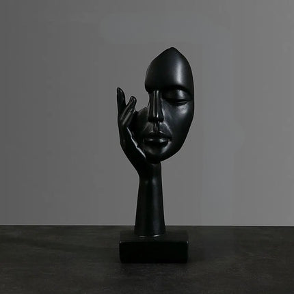 Statue abstraite en résine nordique